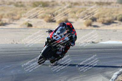 media/Jan-12-2025-CVMA (Sun) [[be1d2b16e3]]/Race 2-Supersport Middleweight/